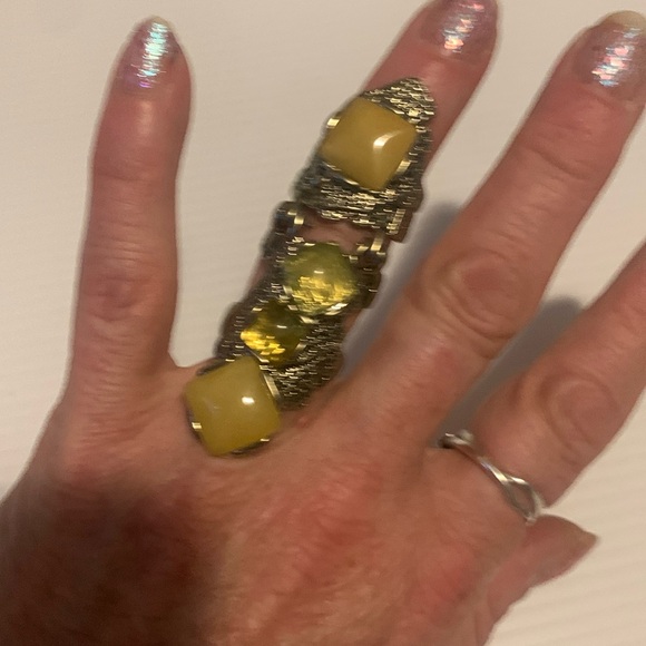 Yellow Gemstone Statement Ring vintage. Has 2 bands unique boho whimsical Y2K - Picture 1 of 8
